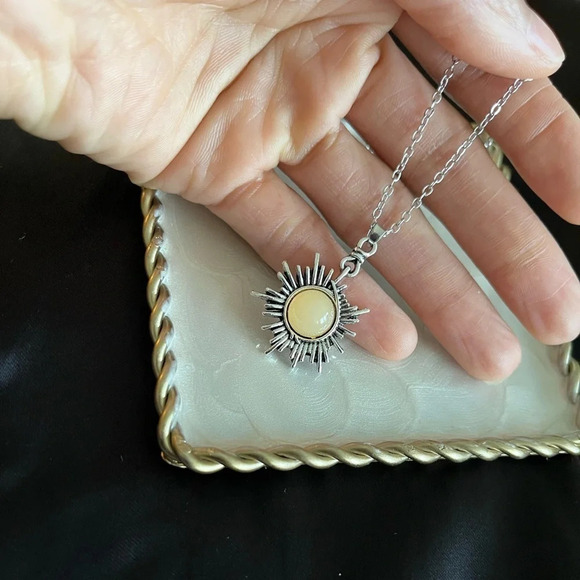 Handcrafted Pearl Sun Pendant Necklace - Picture 4 of 5